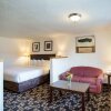 Отель Econo Lodge Inn and Suites Bellingham, фото 35