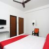 Отель Surya Guest House By OYO Rooms, фото 4