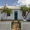 Отель Prue's Cottage - well appointed family getaway в Порт-Фейри