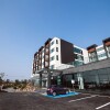 Отель Sallys Jeju Hotel, фото 1