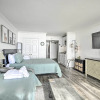 Отель Newly Renovated Oceanfront Studio w/ Beach Access, фото 3