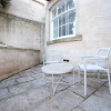 Отель Stunning Brand New Studio Apartment - Sleeps 3, фото 9