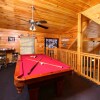 Отель Hugs n Kisses - One Bedroom Cabin, фото 7