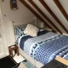 Отель Cozy Camborne Studio Retreat With two Single Beds, фото 1