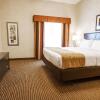 Отель Comfort Suites Grand Rapids North, фото 23