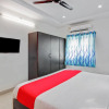 Отель Golden Hive By OYO Rooms, фото 10
