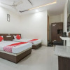 Отель Oyo 44287 Hotel Aarav Plaza, фото 16