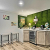 Отель Sunny Seminole Home w/ Gas Grill + Fire Pit!, фото 12