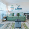 Отель Beach Daze 1 Bedroom Condo, фото 2