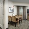 Отель Staybridge Suites Greenville I-85 Woodruff Road, an IHG Hotel, фото 13