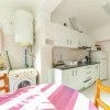 Отель B31 - Aquazul 2 Bed Flat, фото 5
