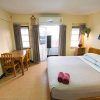 Отель Funky Monkey Guesthouse and Tour, фото 28