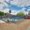 Отель Modern Phoenix Home w/ Pool - 13 Mi to Downtown!, фото 13
