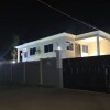 Отель 6-bed House in Freetown 5 min Drive From the Beach во Фритауне