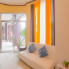 Отель OYO 759 Royal South Garden Suites, фото 18