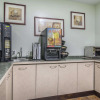 Отель Econo Lodge, фото 13