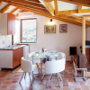 Отель Central Apartment in Okrug Donji near Beach, фото 7