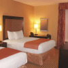 Отель La Quinta Inn & Suites by Wyndham Atlanta-Union City, фото 3