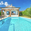Отель Detached modern villa with pool in Sveti Lovrec, near the beach and Porec, фото 1