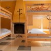 Отель Ericeira Chill Hill Hostel & Private Rooms - Peach Garden, фото 15