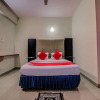 Отель OYO 10743 Silver Villa Guest House, фото 17