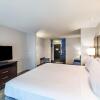 Отель Holiday Inn Express & Suites Austin NW - Lakeway, an IHG Hotel, фото 4