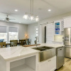 Отель Modern Rockport Home: 6 Mi to Beach!, фото 5