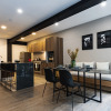 Отель Casai Modern 2BR 2.5BA Oasis Steps From Parque Americas, фото 17