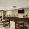 Отель Microtel Inn & Suites by Wyndham Cambridge, фото 10