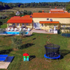 Отель Awesome Home in Marcana with Hot Tub, Sauna & 6 Bedrooms, фото 1
