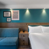Отель Hampton by Hilton Torquay, фото 23