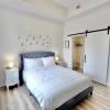 Отель Brand New, Top Floor Condo Downtown, фото 17