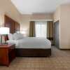 Отель Comfort Inn & Suites, фото 5