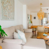 Отель Gorgeous Condos Steps From the Beach B2, фото 9