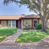 Отель Charming Fort Worth Retreat ~ 12 Mi to Downtown!, фото 1