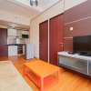 Отель RedLiving Apartemen Tamansari Panoramic - Zal Room, фото 3