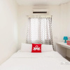 Отель Zero Hour Hotel, фото 7
