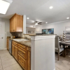 Отель New! Modern Riverfront Apt 5blks to Schlitterbahn!, фото 9