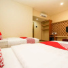 Отель OYO 1330 Hotel Cahaya 3, фото 25