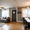 Отель The City Park Cottage With Home Theater, фото 9