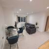 Отель Luxury 2 Bed Flat In The Heart Of Rochester, фото 1