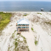 Отель Salty Seahorse - Waterfront! Pet Friendly! Game Room, Pool Table, Beautiful Views - Room For The Who, фото 20