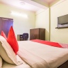 Отель OYO 7794 Hotel Raghukul, фото 12