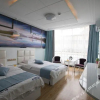 Отель YT Hotel, фото 1