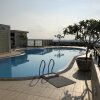 Отель Hedges Court Residencies Town Hall- 2 Bed Room Apartment, фото 13