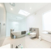 Отель Spacious, Homey 4-br Home For 8 in Peckham, фото 3