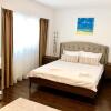 Отель Cara Apartment - 5 min walk to the beach (Delfinariu - bd. Mamaia), фото 3