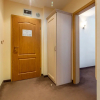 Отель Quiet One Bedroom Apartment with Kitchenette in Avalon Complex, фото 2