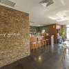 Отель B42 - Oceano Atlântico Apartment, фото 22