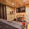 Отель Sevierville Cabin: Hot Tub, Views & Near Dollywood, фото 6